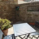 Collioure: Superbe T3 Avec Terrasse, Face A La Mer Et Parking - Fr-1-309-376